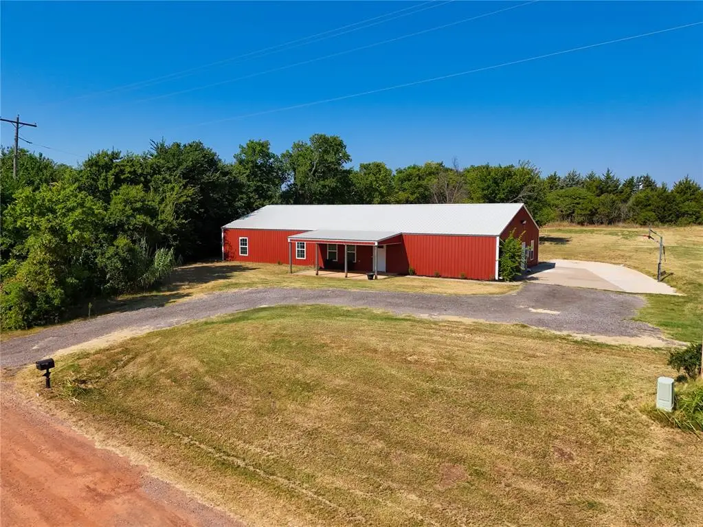 915 N Douglas Boulevard, Guthrie, OK 73044 - #1