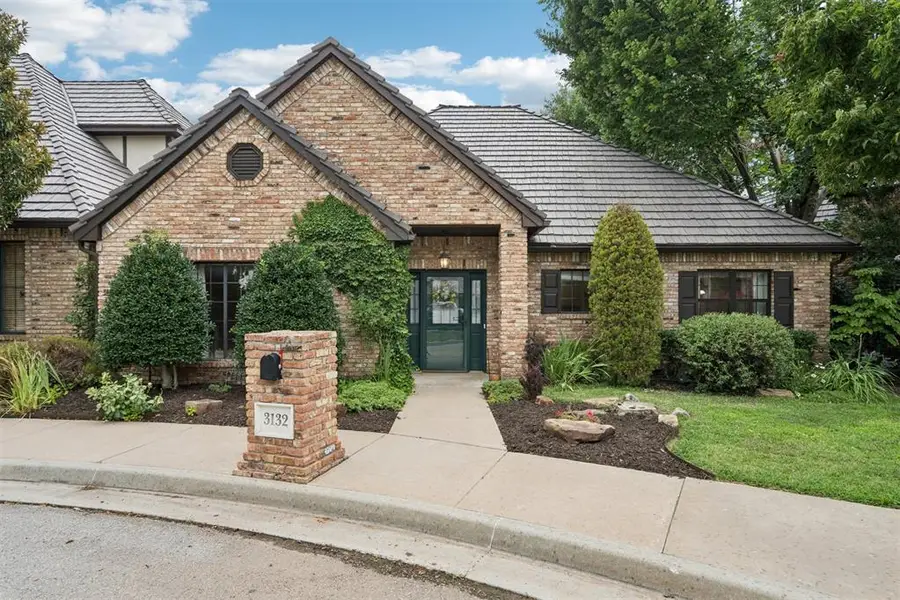 3132 Millbrook Square, Norman, OK 73072 - #2