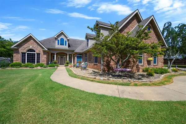 803 Oak Brook Drive, Idabel, OK 74745