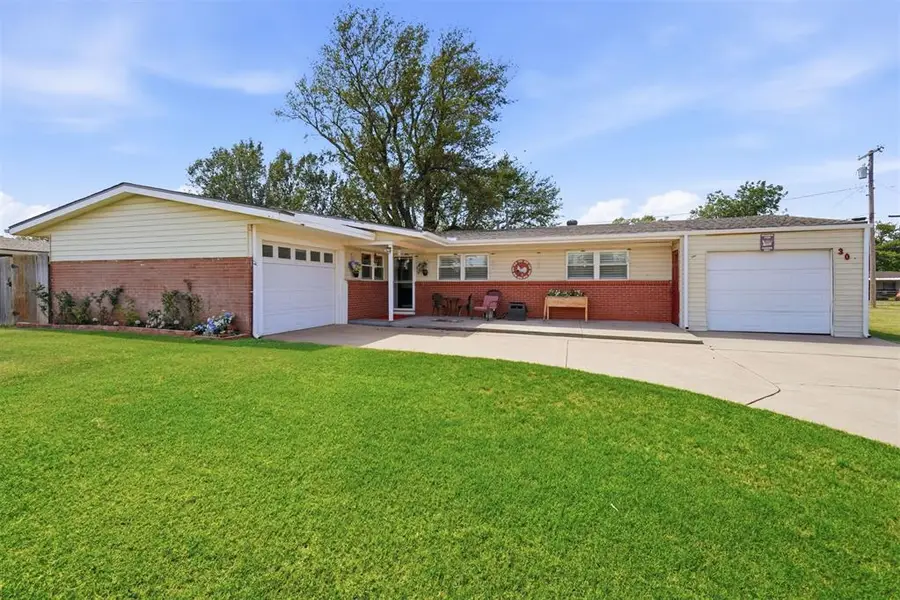 308 Suwannee Road, Burns Flat, OK 73647 - #2