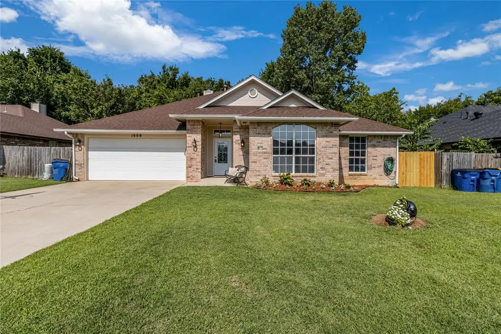1909 Cherokee Trail, Choctaw, OK 73020 - #1