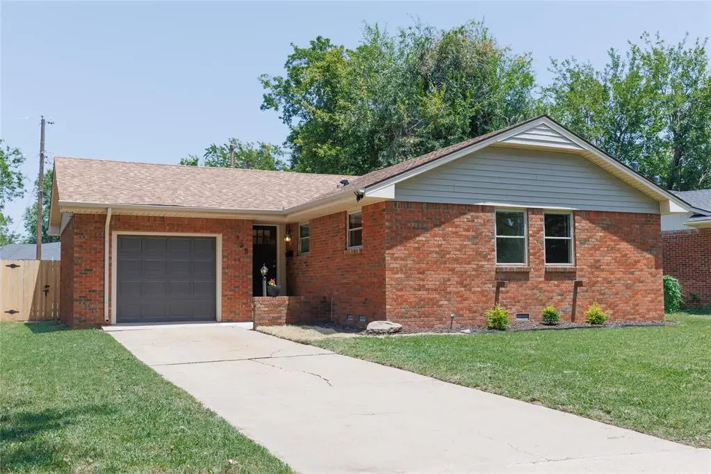 725 S Hartman Drive, Norman, OK 73069 - #1