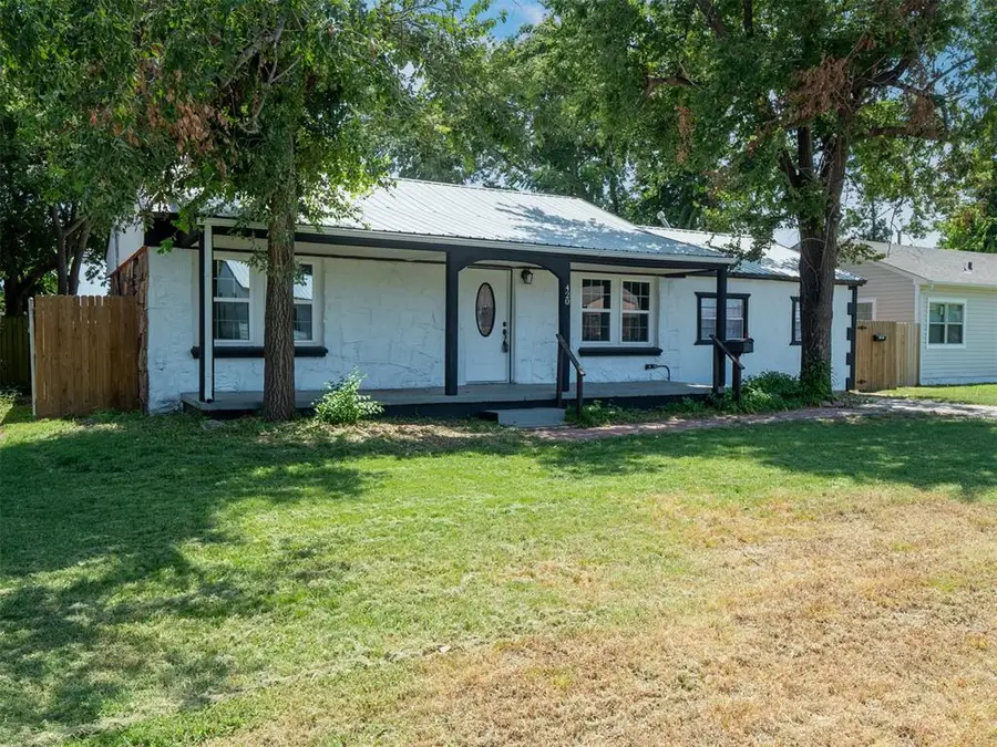 420 W Johnson Street, Norman, OK 73069 - #2