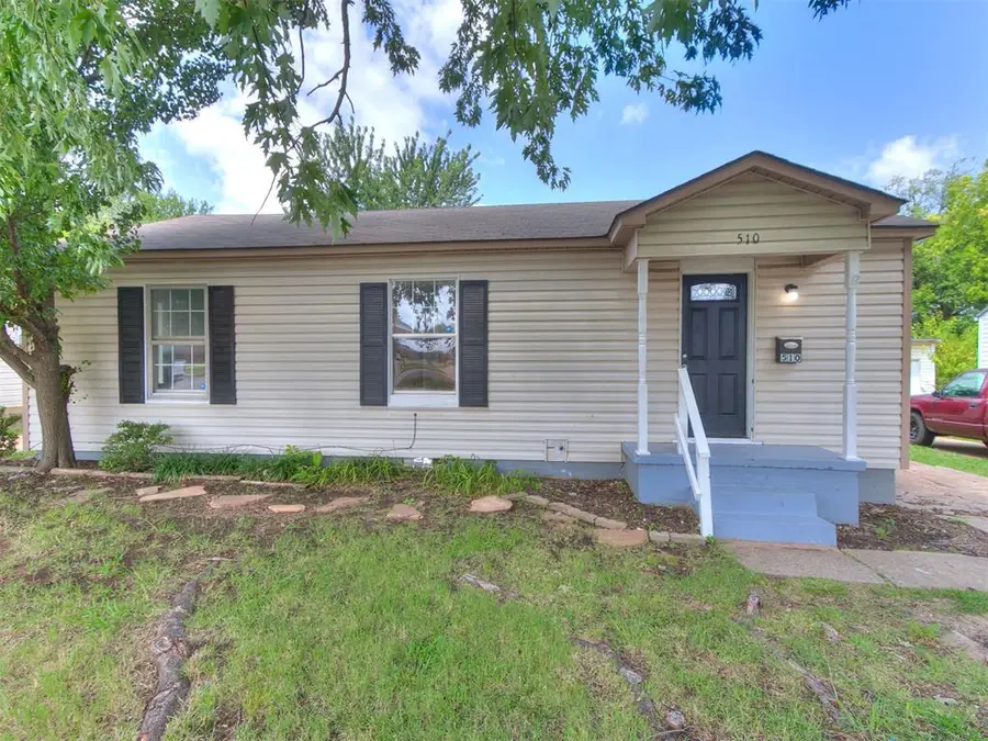 510 W Lockheed Drive, Midwest City, OK 73110 - #2