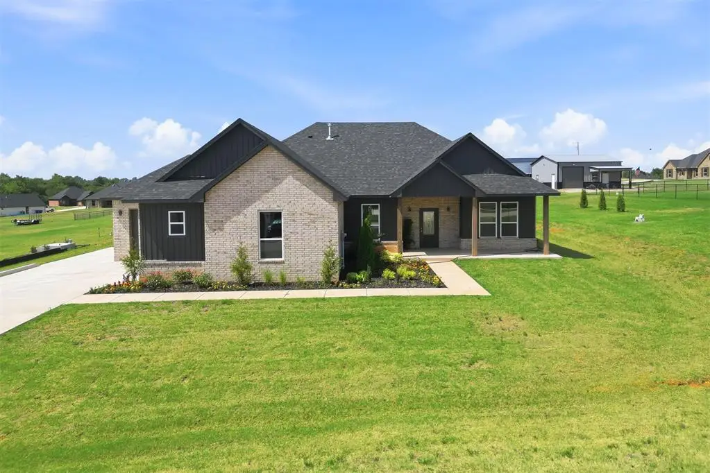 2436 Canyon Circle, Blanchard, OK 73010 - #1