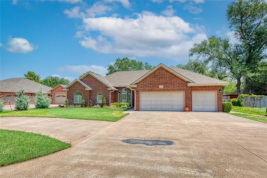 800 N Elk Avenue, Elk City, OK 73644 - #2