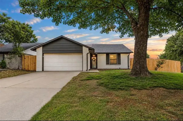 12301 SW 15th Terrace, Yukon, OK 73099