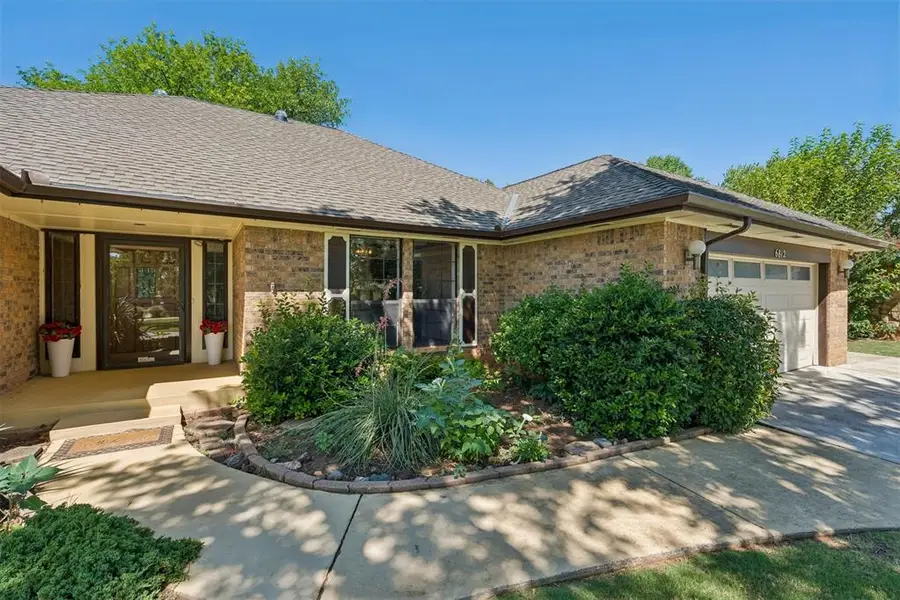 6812 Newman Drive, Oklahoma City, OK 73162 - #3