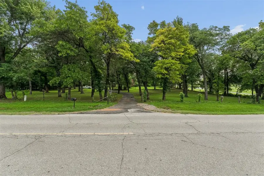 13500 N Coltrane Road, Edmond, OK 73013 - #2