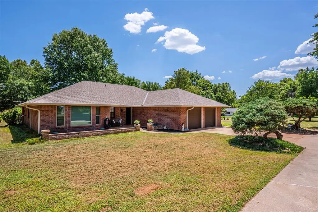 5807 E Tyler Drive, Tuttle, OK 73089 - #1