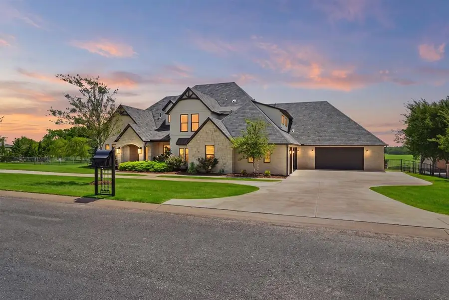 21577 Villagio Drive, Edmond, OK 73012 - #2