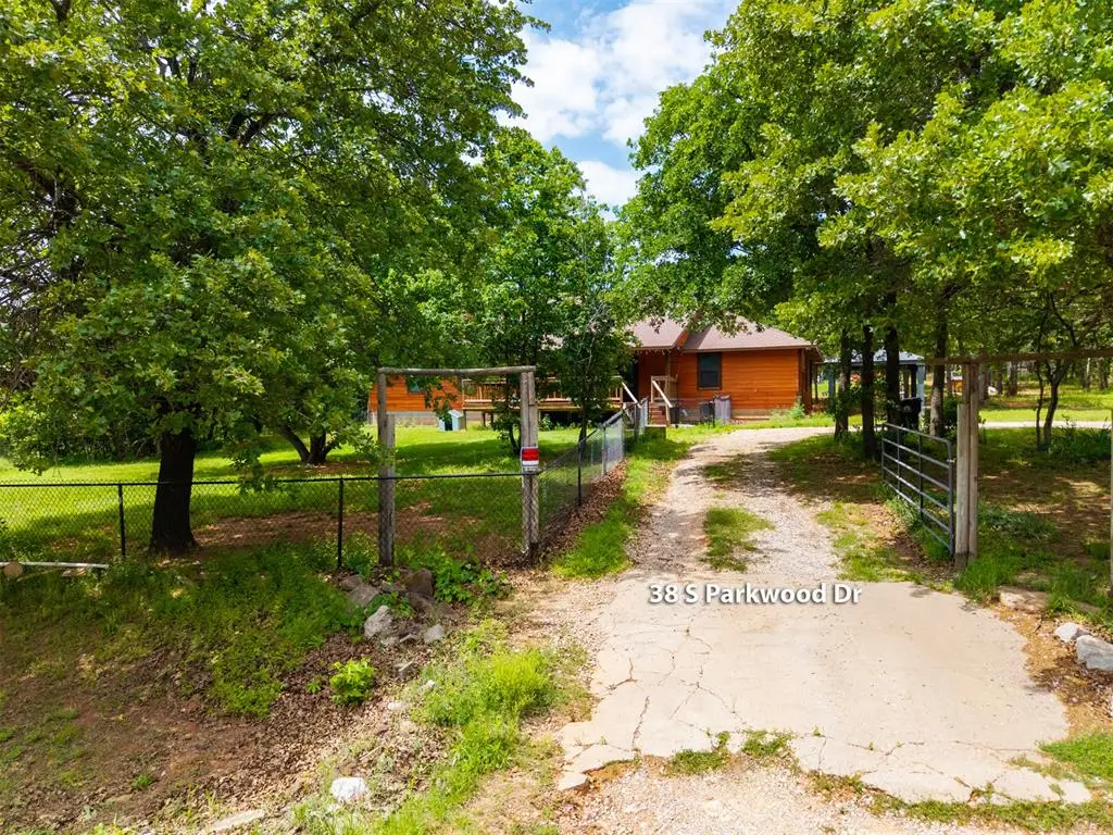 38 S Parkwood Drive, Luther, OK 73054 - #1