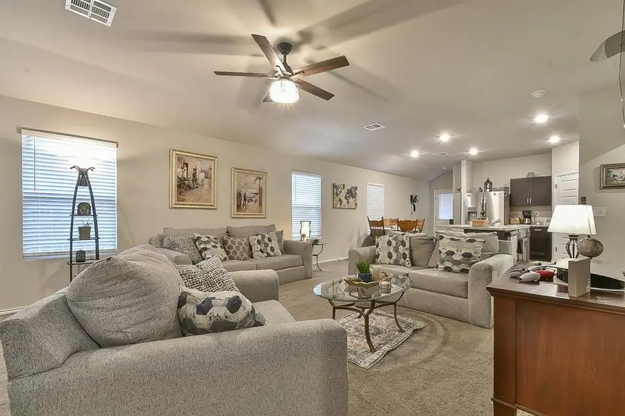 9504 NW 118th Street, Yukon, OK 73099 - #2