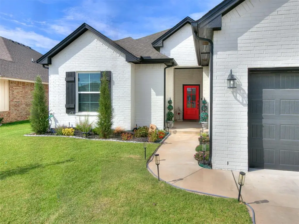 10812 Glover River Drive, Yukon, OK 73099 - #1