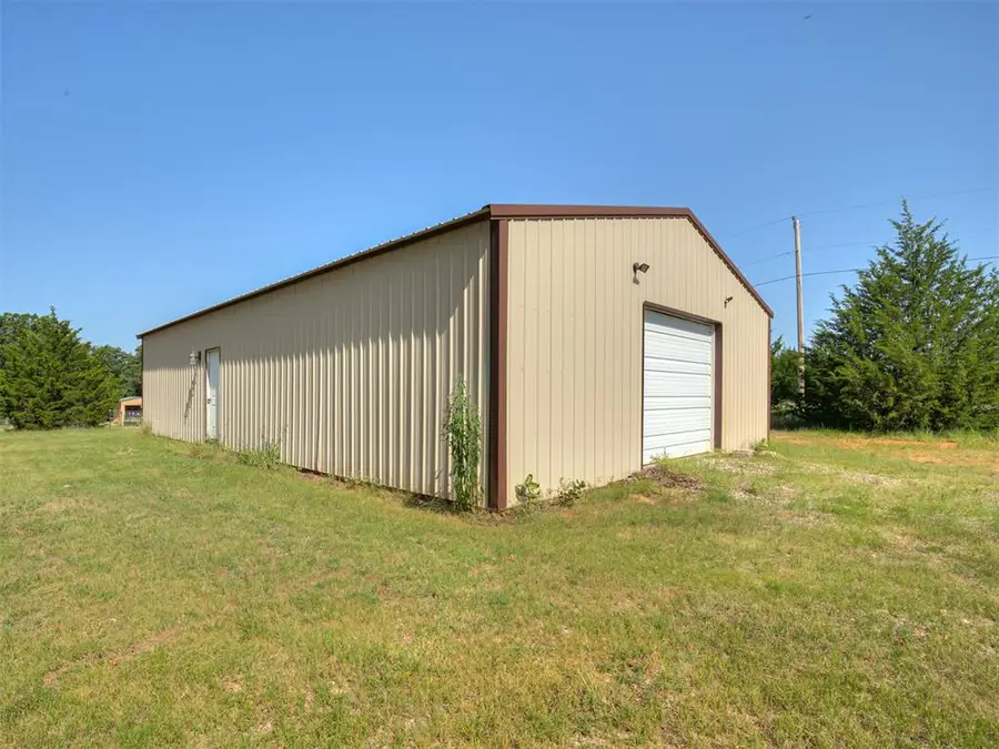 000 Limestone Drive, Shawnee, OK 74804 - #3