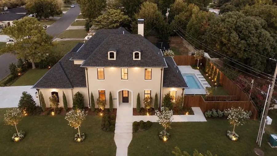 1738 Westchester Drive, The Village, OK 73120 - #2