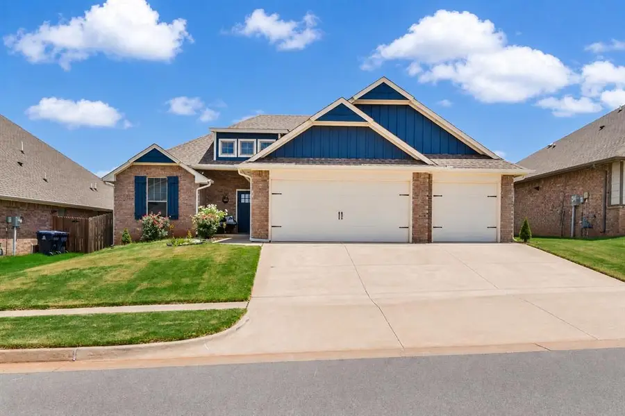 5512 Carmel Creek Drive, Mustang, OK 73064 - #2