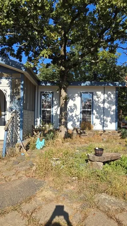 825 Bus Loop, Eufaula, OK 74432 - #1