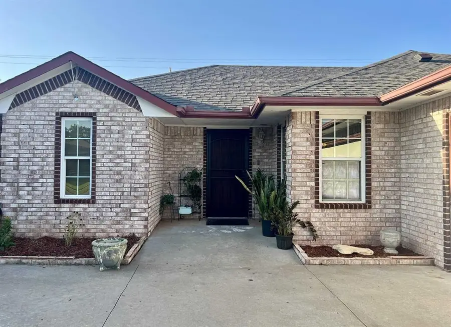 717 NE 85th Street, Oklahoma City, OK 73114 - #3
