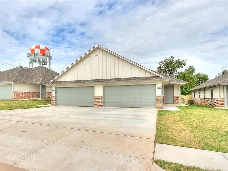 3707 Franks Way, Bethany, OK 73008 - #2