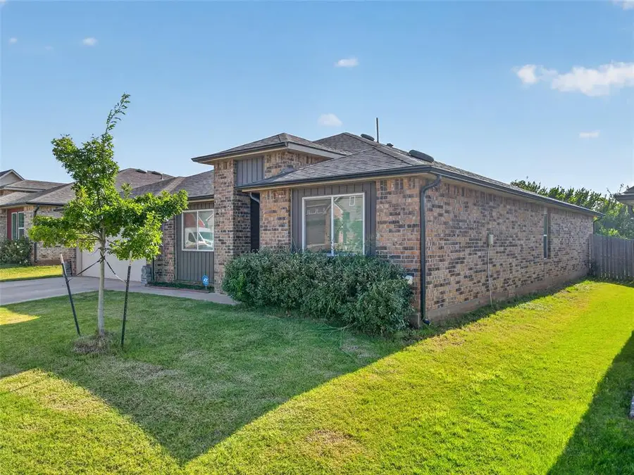 14409 Gravity Falls Lane, Oklahoma City, OK 73142 - #3