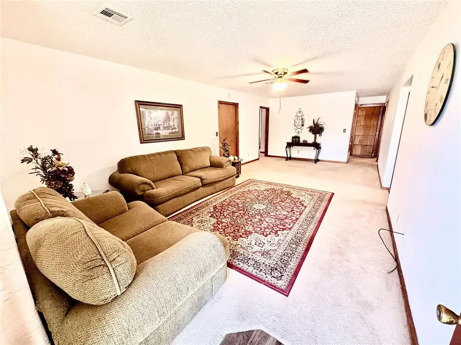 612 9th Street, Snyder, OK 73566 - #3