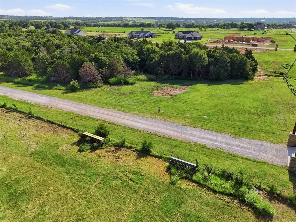 860 Creekside Trail #001, Guthrie, OK 73044 - #1