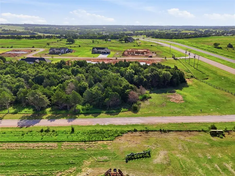 860 Creekside Trail #001, Guthrie, OK 73044 - #3