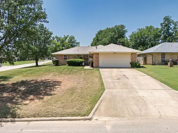 29 Sequoyah Boulevard, Shawnee, OK 74801