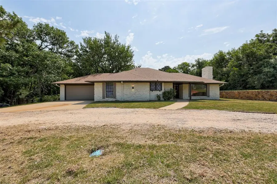 1002 S Pine Street, Guthrie, OK 73044 - #2