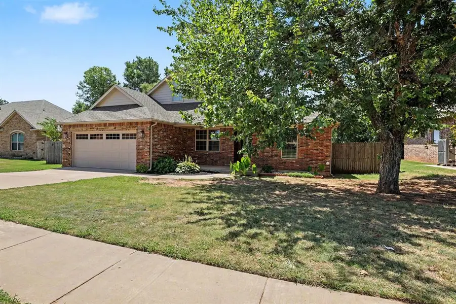 1022 Fox Run Lane, Blanchard, OK 73010 - #2