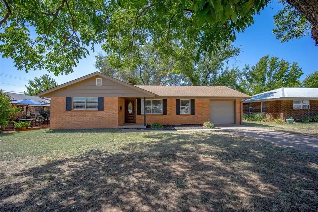 403 Garrett Avenue, Lindsay, OK 73052 - #1