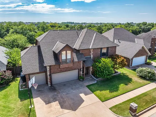 19704 Harness Court, Edmond, OK 73012