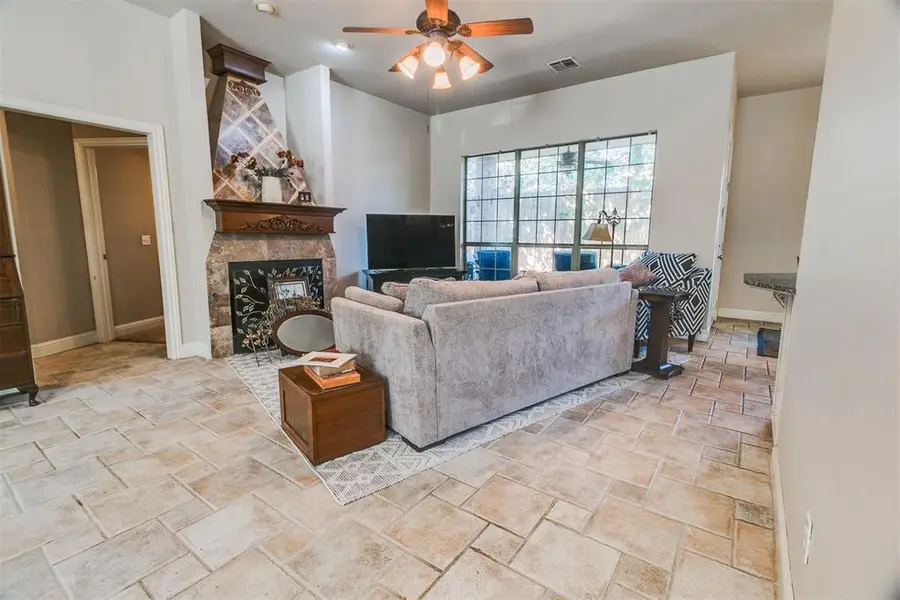 4517 Olde Village Circle, Edmond, OK 73013 - #3