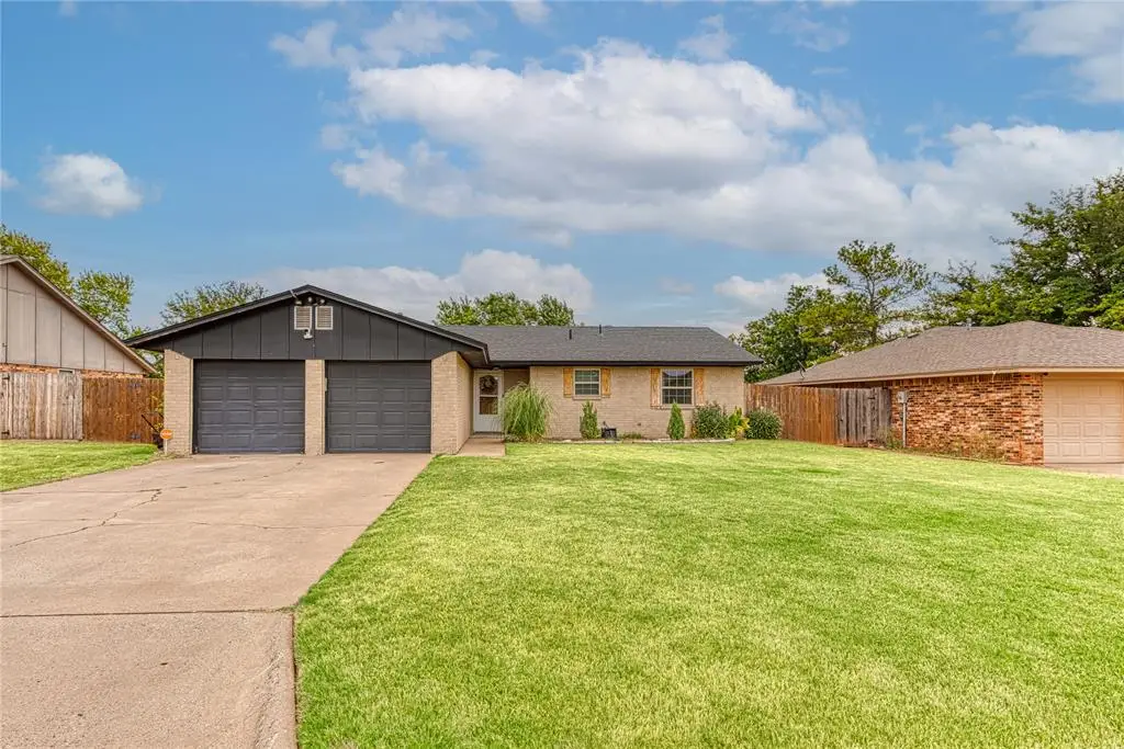 104 Peggy Drive, Elk City, OK 73644 - #1