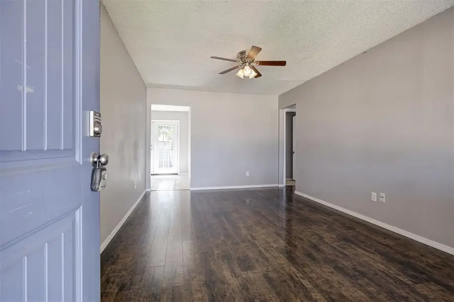 916 S Patterson Drive, Oklahoma City, OK 73160 - #3