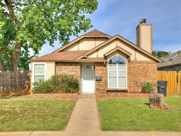 2143 Lonnie Lane, Moore, OK 73170