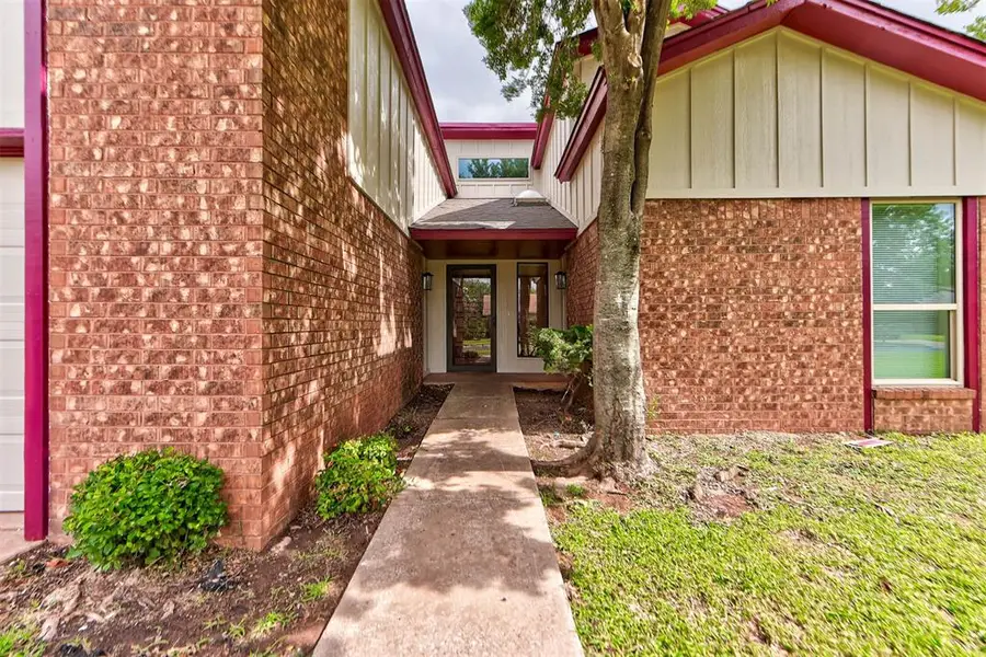 2115 Teresa Drive, Norman, OK 73071 - #3