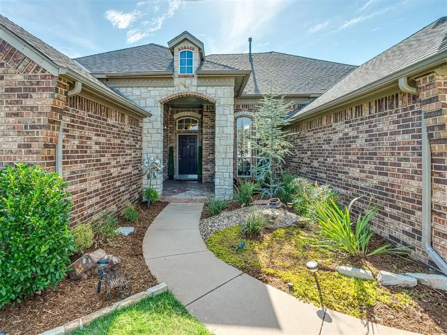 17008 Platinum Lane, Edmond, OK 73012 - #2