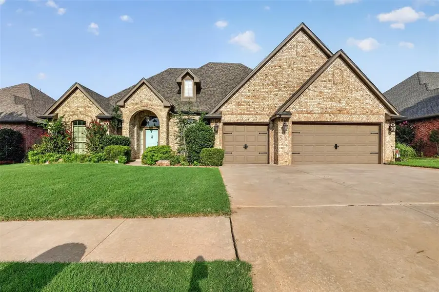 17021 Holly Burn Circle, Edmond, OK 73012 - #2