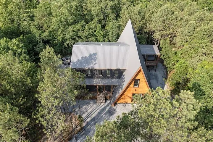 881 Woodland Bluff Trail, Broken Bow, OK 74728 - #3