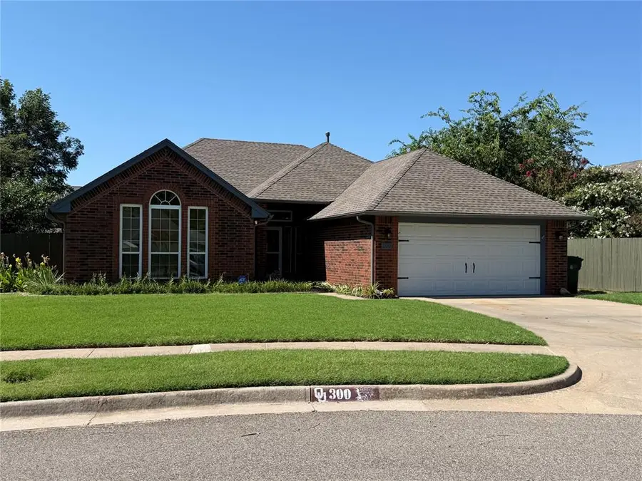 300 Ramsey Court, Norman, OK 73072 - #2