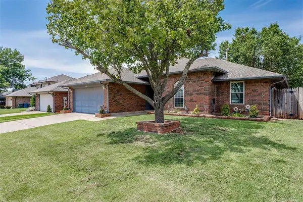 1705 Park View Place, Edmond, OK 73003