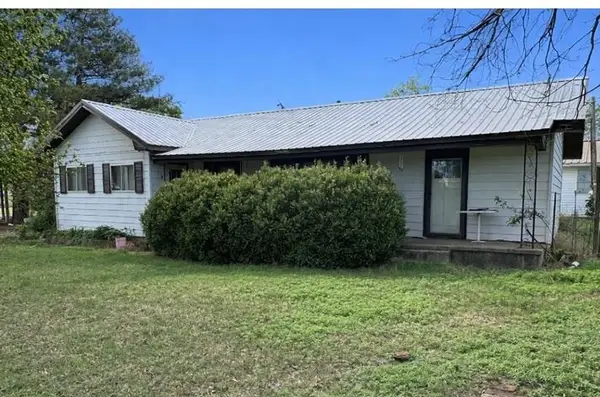 18492 E 1270 Road, Sayre, OK 73662