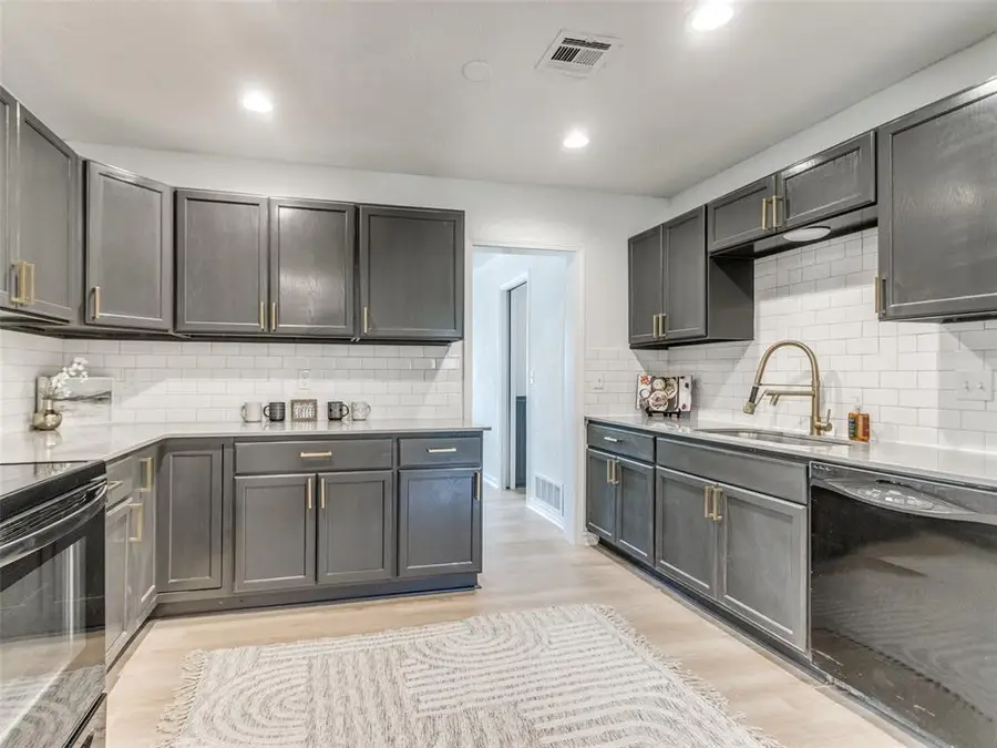 1412 Casady Lane, Oklahoma City, OK 73120 - #3