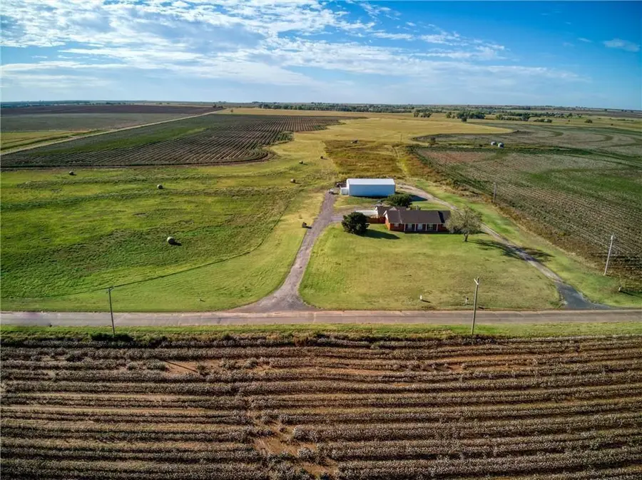 17320 E 1250 Road, Erick, OK 73645 - #3