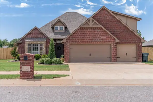 4933 Champlain Place, Edmond, OK 73025