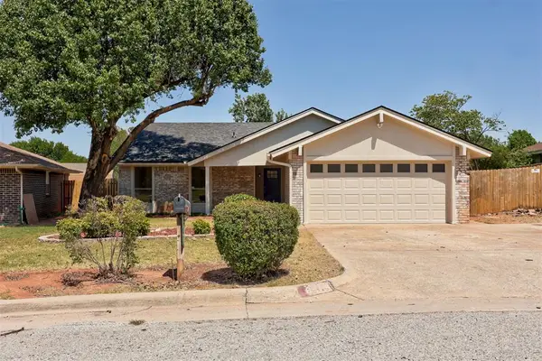 8816 Aaron Drive, Oklahoma City, OK 73132