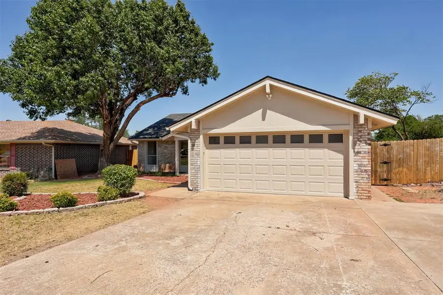 8816 Aaron Drive, Oklahoma City, OK 73132 - #3
