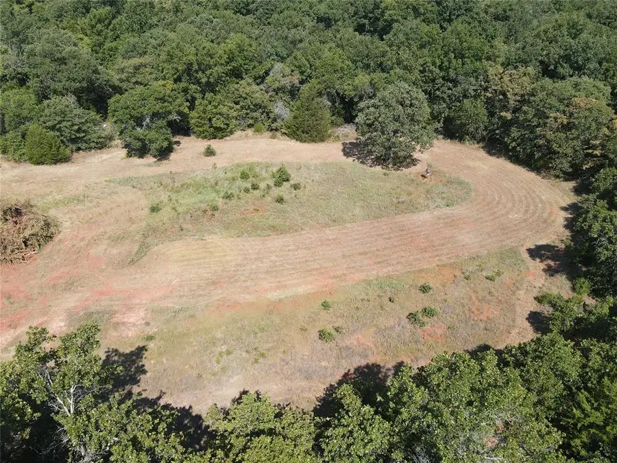 8650 Dobbs Road, Luther, OK 73054 - #2
